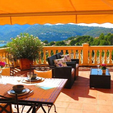 Apartamento En El Puerto De Soller Con Gran Terraza Privada Y Vistas Al Mar. Piscina Comunitaria. Localizado En Un Zona Tranquila Y Muy Soleada. Wifi Gratis Disponible. Parking. 外观 照片