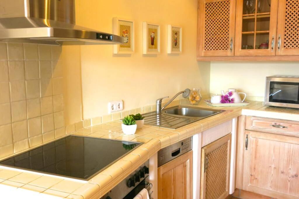 Apartamento En El Puerto De Soller Con Gran Terraza Privada Y Vistas Al Mar. Piscina Comunitaria. Localizado En Un Zona Tranquila Y Muy Soleada. Wifi Gratis Disponible. Parking. 外观 照片